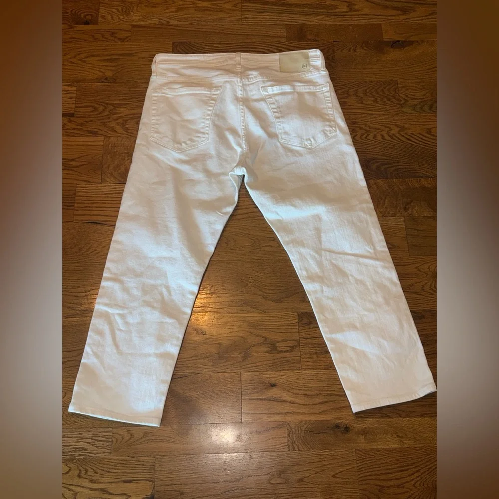 AG Adriano Goldschmied. White Tellis Modern Slim. Size 36. Short.